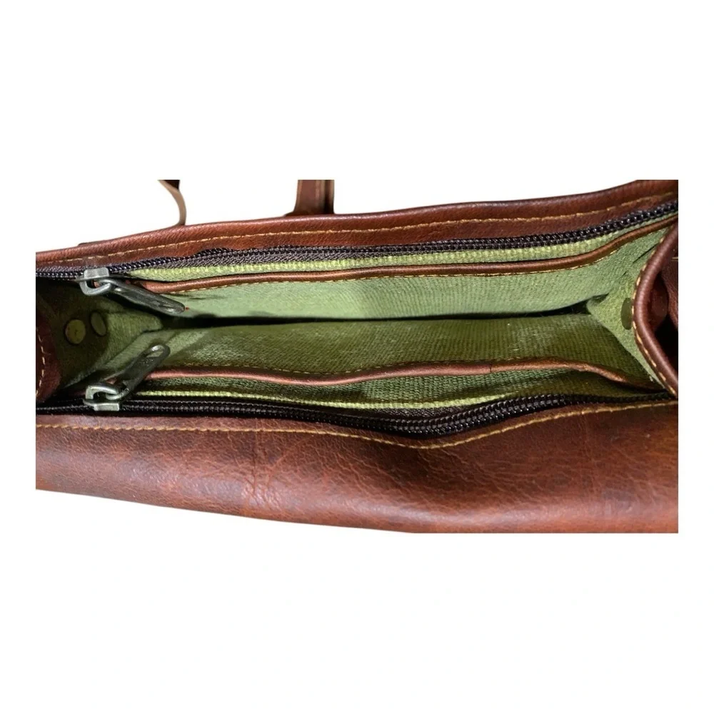 Vintage Leather Saddle Bag Style Crossbody Bag - Picture 6 of 6